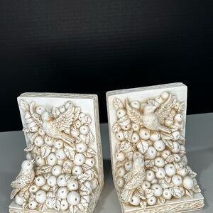 Cream Bird and Berry Bookends